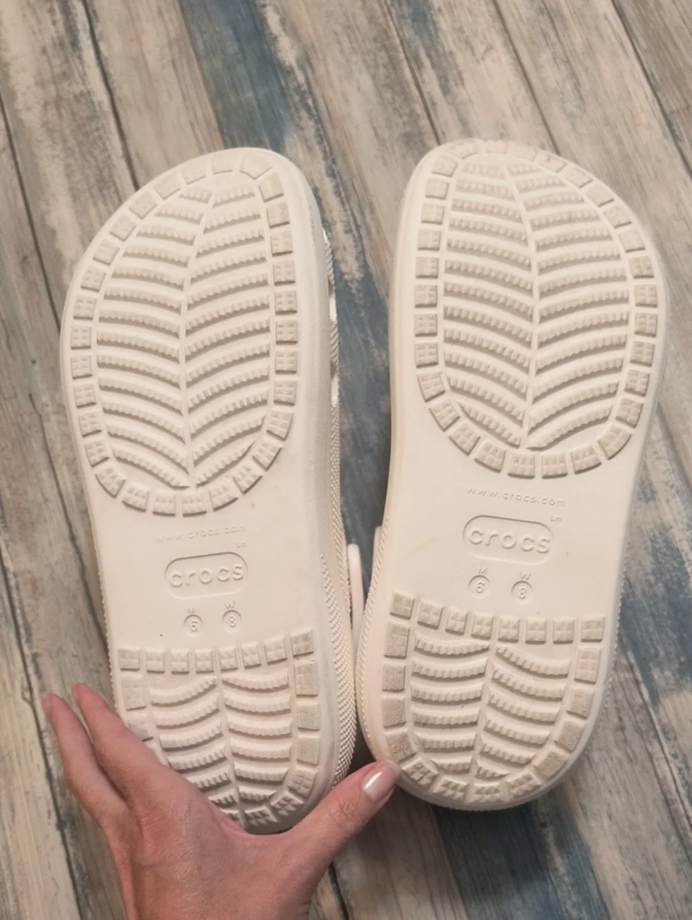 Women's Size 8 Platform Crocs